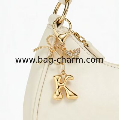 GUGEER Minimalist Initial Letter Keychain Cute Monogram Key Ring Gift for Friends Family