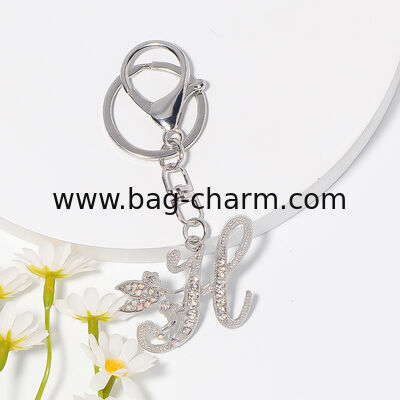 GUGEER Simple Design Alphabet Letter Keychain Cute Bag Charm Key Pendant for Mother’s Day Christmas Valentine Gift