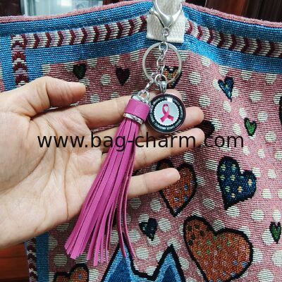 GUGEER Personalised logo Letter Keychain - Gold Resin Heart Keyring with Beige Tassel, Custom Initial Charm for Backpacks, Car Keys, Gifts for Women & Kids