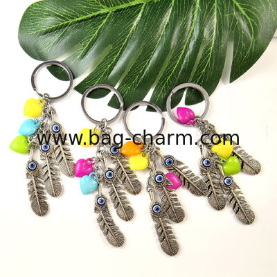 GUGEER Blue Evil Eye Keychain,Heart Feathers Keychain Turkish Handmade Crystal Amulet Pendant Bag Pendant Ornament Jewelry Good Luck Amulet